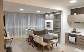 Apartamento Luxo Meia Praia